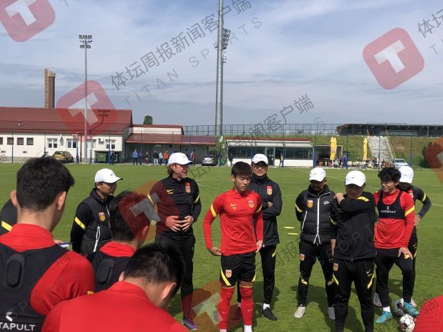 开云体育下载-何小珂增援国奥替补出战 仍需时间与全队磨合